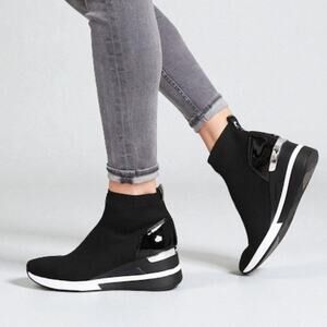 MICHAEL MICHAEL KORS Skyler Stretch-Knit Sock Sneaker Bootie Sz10 Black Stylish